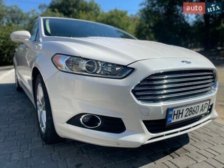 Білий Форд Фьюжен, об'ємом двигуна 1.6 л та пробігом 270 тис. км за 8199 $, фото 1 на Automoto.ua