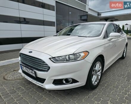 Білий Форд Фьюжен, об'ємом двигуна 1.6 л та пробігом 183 тис. км за 8500 $, фото 1 на Automoto.ua