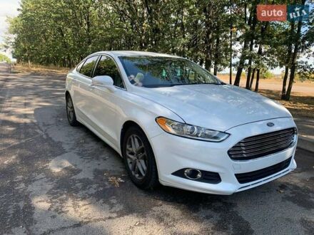 Белый Форд Фьюжн, объемом двигателя 1.6 л и пробегом 164 тыс. км за 9500 $, фото 1 на Automoto.ua