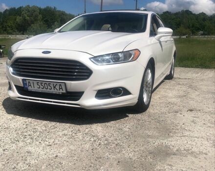 Білий Форд Фьюжен, об'ємом двигуна 2 л та пробігом 453 тис. км за 8500 $, фото 1 на Automoto.ua