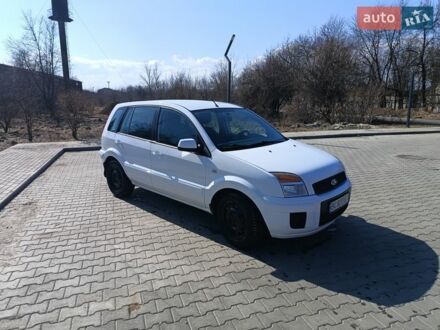 Білий Форд Фьюжен, об'ємом двигуна 1.4 л та пробігом 188 тис. км за 4500 $, фото 1 на Automoto.ua