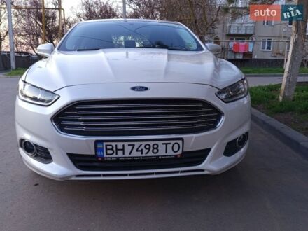 Белый Форд Фьюжн, объемом двигателя 2 л и пробегом 164 тыс. км за 10300 $, фото 1 на Automoto.ua