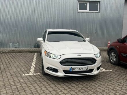 Белый Форд Фьюжн, объемом двигателя 2 л и пробегом 200 тыс. км за 10500 $, фото 1 на Automoto.ua