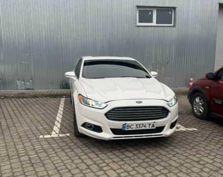 Белый Форд Фьюжн, объемом двигателя 2 л и пробегом 200 тыс. км за 10500 $, фото 1 на Automoto.ua