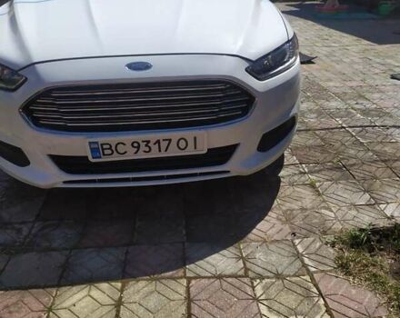 Белый Форд Фьюжн, объемом двигателя 2.49 л и пробегом 176 тыс. км за 8400 $, фото 1 на Automoto.ua