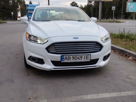 Белый Форд Фьюжн, объемом двигателя 2 л и пробегом 320 тыс. км за 9850 $, фото 1 на Automoto.ua
