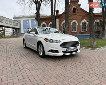 Белый Форд Фьюжн, объемом двигателя 2 л и пробегом 210 тыс. км за 9899 $, фото 1 на Automoto.ua