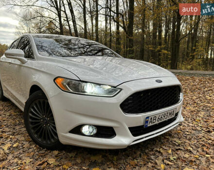 Белый Форд Фьюжн, объемом двигателя 2 л и пробегом 198 тыс. км за 9600 $, фото 1 на Automoto.ua