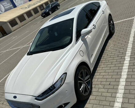 Білий Форд Фьюжен, об'ємом двигуна 2 л та пробігом 154 тис. км за 12700 $, фото 1 на Automoto.ua
