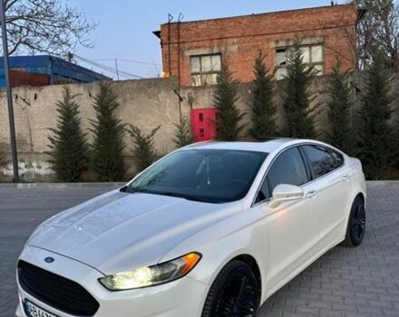 Білий Форд Фьюжен, об'ємом двигуна 1.6 л та пробігом 164 тис. км за 8800 $, фото 1 на Automoto.ua