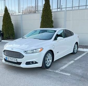 Белый Форд Фьюжн, объемом двигателя 2 л и пробегом 205 тыс. км за 9700 $, фото 1 на Automoto.ua