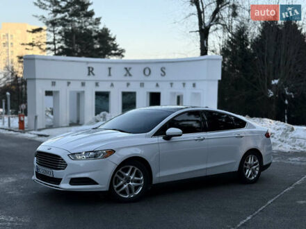 Белый Форд Фьюжн, объемом двигателя 2.49 л и пробегом 171 тыс. км за 9600 $, фото 1 на Automoto.ua