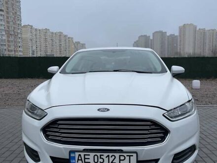 Форд Фьюжен 2013 у Києві на Automoto.ua Білий Форд Фьюжен, об'ємом двигуна 2.5 л та пробігом 231 тис. км за 9800 $, фото 1 на Automoto.ua