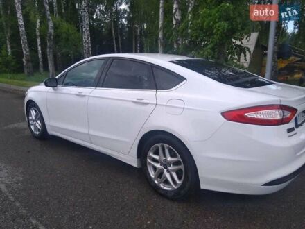 Форд Фьюжн 2013 в Киеве на Automoto.ua Белый Форд Фьюжн, объемом двигателя 2.5 л и пробегом 220 тыс. км за 11000 $, фото 1 на Automoto.ua