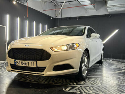 Білий Форд Фьюжен, об'ємом двигуна 2.49 л та пробігом 209 тис. км за 8200 $, фото 1 на Automoto.ua