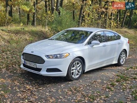 Форд Фьюжн 2013 в Умани на Automoto.ua Белый Форд Фьюжн, объемом двигателя 2.5 л и пробегом 213 тыс. км за 9500 $, фото 1 на Automoto.ua