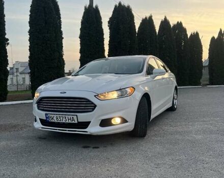 Білий Форд Фьюжен, об'ємом двигуна 2.5 л та пробігом 224 тис. км за 9200 $, фото 1 на Automoto.ua