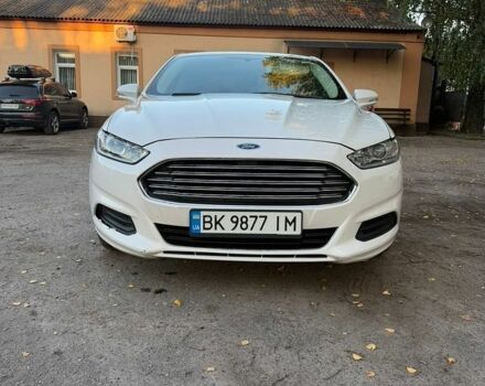 Білий Форд Фьюжен, об'ємом двигуна 2.5 л та пробігом 162 тис. км за 9900 $, фото 1 на Automoto.ua