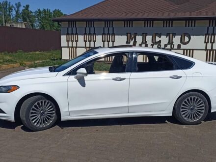 Білий Форд Фьюжен, об'ємом двигуна 2 л та пробігом 150 тис. км за 8800 $, фото 1 на Automoto.ua