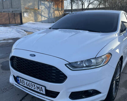 Білий Форд Фьюжен, об'ємом двигуна 2 л та пробігом 204 тис. км за 8700 $, фото 1 на Automoto.ua