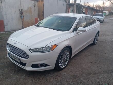 Белый Форд Фьюжн, объемом двигателя 2 л и пробегом 163 тыс. км за 10700 $, фото 1 на Automoto.ua
