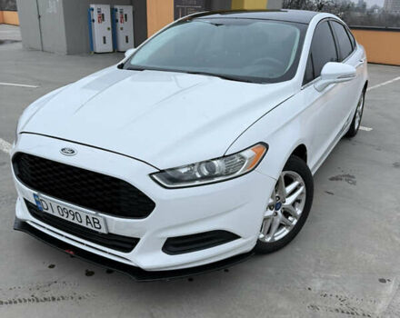 Білий Форд Фьюжен, об'ємом двигуна 2.5 л та пробігом 184 тис. км за 10500 $, фото 1 на Automoto.ua