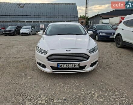 Білий Форд Фьюжен, об'ємом двигуна 2 л та пробігом 284 тис. км за 7999 $, фото 1 на Automoto.ua