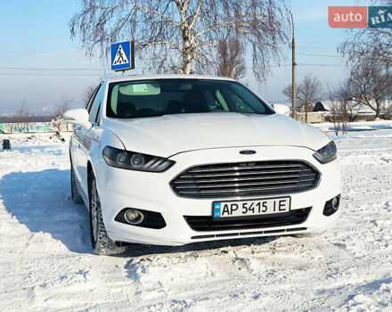 Білий Форд Фьюжен, об'ємом двигуна 2 л та пробігом 238 тис. км за 9900 $, фото 1 на Automoto.ua