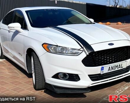 Белый Форд Фьюжн, объемом двигателя 2 л и пробегом 276 тыс. км за 10600 $, фото 1 на Automoto.ua