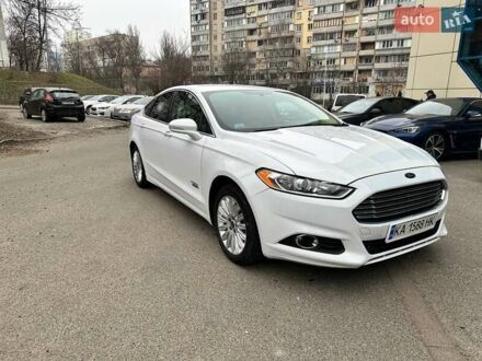 Форд Фьюжен 2014 у Києві на Automoto.ua Білий Форд Фьюжен, об'ємом двигуна 2 л та пробігом 245 тис. км за 11500 $, фото 1 на Automoto.ua