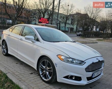 Білий Форд Фьюжен, об'ємом двигуна 2 л та пробігом 220 тис. км за 8900 $, фото 1 на Automoto.ua