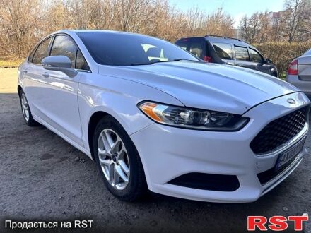 Білий Форд Фьюжен, об'ємом двигуна 2.5 л та пробігом 140 тис. км за 9000 $, фото 1 на Automoto.ua