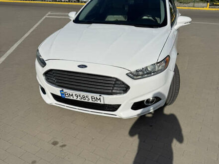 Форд Фьюжн 2014 в Сумах на Automoto.ua Белый Форд Фьюжн, объемом двигателя 2 л и пробегом 194 тыс. км за 11000 $, фото 1 на Automoto.ua