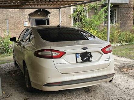 Белый Форд Фьюжн, объемом двигателя 2 л и пробегом 170 тыс. км за 11000 $, фото 1 на Automoto.ua