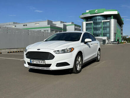 Белый Форд Фьюжн, объемом двигателя 2.49 л и пробегом 215 тыс. км за 9850 $, фото 1 на Automoto.ua