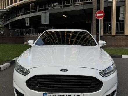 Форд Фьюжн 2014 в Харькове на Automoto.ua Белый Форд Фьюжн, объемом двигателя 2 л и пробегом 130 тыс. км за 12500 $, фото 1 на Automoto.ua