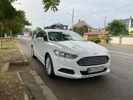 Белый Форд Фьюжн, объемом двигателя 2 л и пробегом 228 тыс. км за 12000 $, фото 1 на Automoto.ua