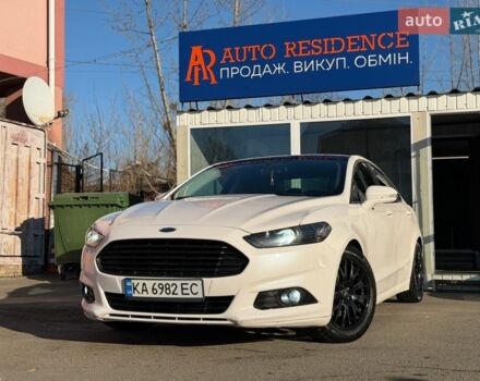 Білий Форд Фьюжен, об'ємом двигуна 2 л та пробігом 211 тис. км за 10500 $, фото 1 на Automoto.ua