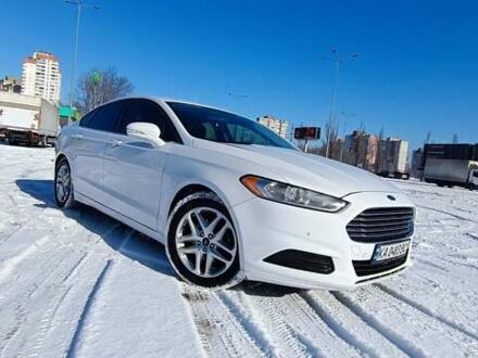 Форд Фьюжен 2014 у Києві на Automoto.ua Білий Форд Фьюжен, об'ємом двигуна 2.5 л та пробігом 184 тис. км за 10700 $, фото 1 на Automoto.ua