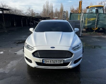Білий Форд Фьюжен, об'ємом двигуна 2 л та пробігом 187 тис. км за 12500 $, фото 1 на Automoto.ua