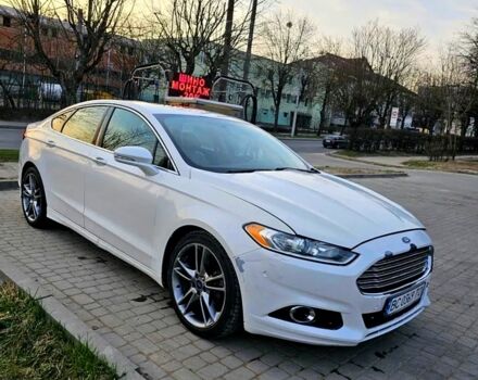 Білий Форд Фьюжен, об'ємом двигуна 2 л та пробігом 220 тис. км за 8700 $, фото 1 на Automoto.ua