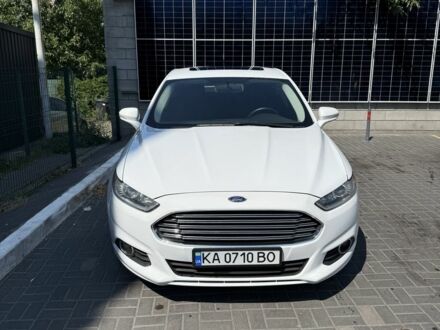 Белый Форд Фьюжн, объемом двигателя 2.5 л и пробегом 200 тыс. км за 10912 $, фото 1 на Automoto.ua