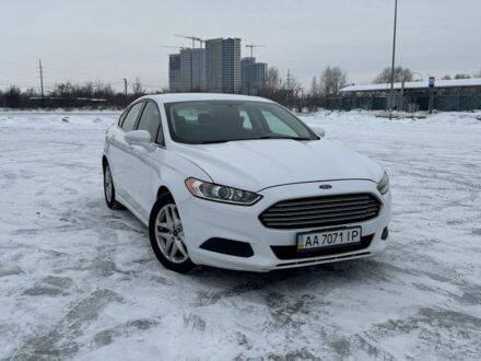 Белый Форд Фьюжн, объемом двигателя 2.5 л и пробегом 158 тыс. км за 10200 $, фото 1 на Automoto.ua