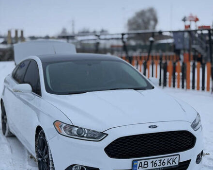 Білий Форд Фьюжен, об'ємом двигуна 2.49 л та пробігом 220 тис. км за 9700 $, фото 1 на Automoto.ua