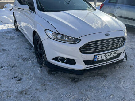 Білий Форд Фьюжен, об'ємом двигуна 2.5 л та пробігом 243 тис. км за 7800 $, фото 1 на Automoto.ua