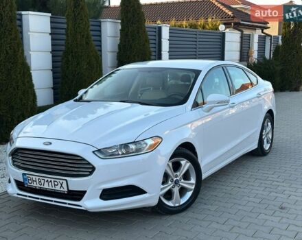 Білий Форд Фьюжен, об'ємом двигуна 2.5 л та пробігом 92 тис. км за 10200 $, фото 1 на Automoto.ua