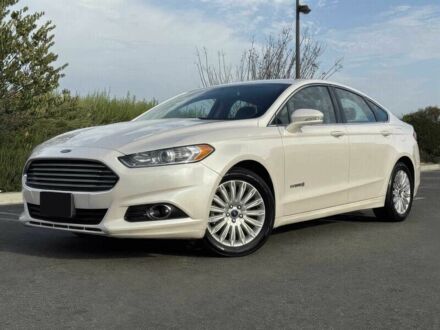 Белый Форд Фьюжн, объемом двигателя 2 л и пробегом 87 тыс. км за 5900 $, фото 1 на Automoto.ua