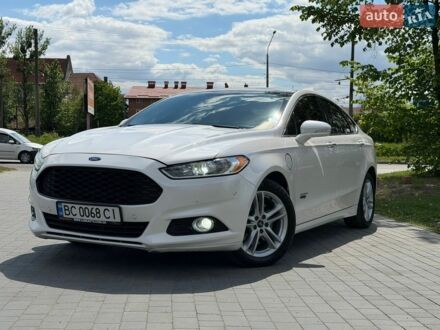 Белый Форд Фьюжн, объемом двигателя 2 л и пробегом 203 тыс. км за 9900 $, фото 1 на Automoto.ua
