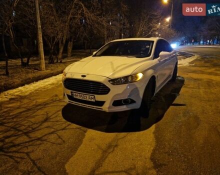 Белый Форд Фьюжн, объемом двигателя 2.49 л и пробегом 235 тыс. км за 10500 $, фото 1 на Automoto.ua