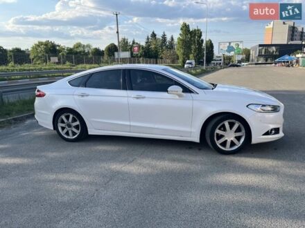 Білий Форд Фьюжен, об'ємом двигуна 2 л та пробігом 189 тис. км за 12000 $, фото 1 на Automoto.ua